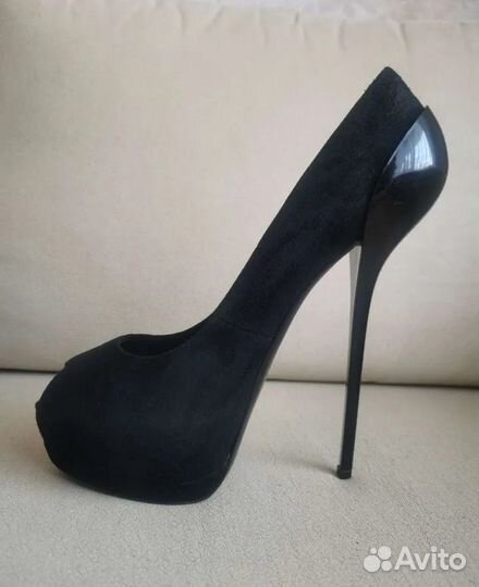 Туфли Giuseppe Zanotti Design Vero Cuoio.Размер 39