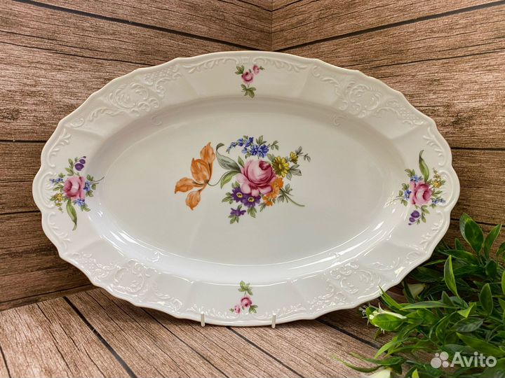 Блюдо овальное 