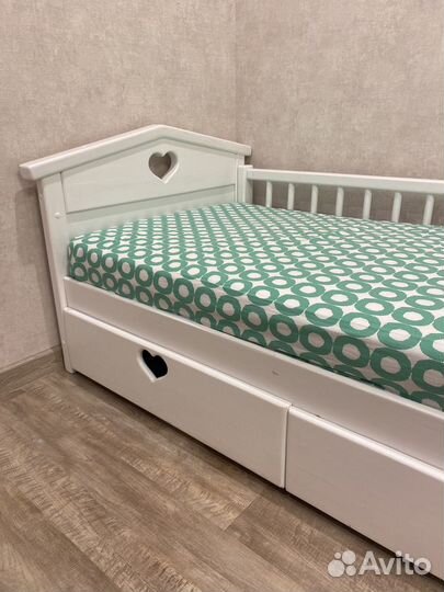 Детская кровать из массива березы