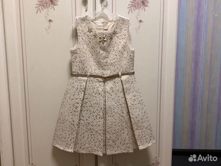 Нарядное платье для девочки 6-8 лет