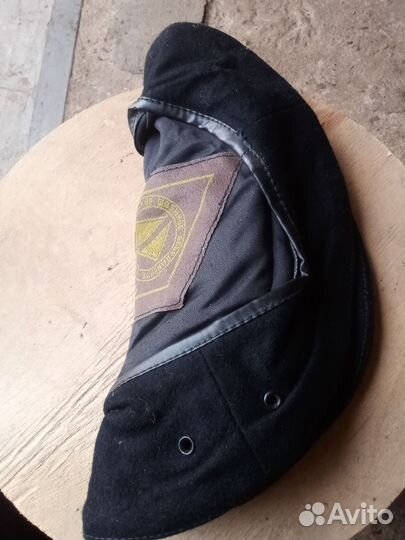 Берет мужской черный