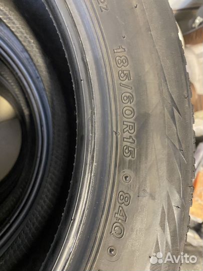 Bridgestone Blizzak VRX2 185/60 R15 88H