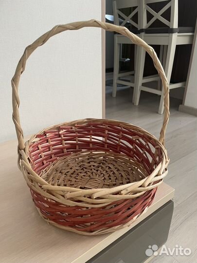 Корзина плетеная