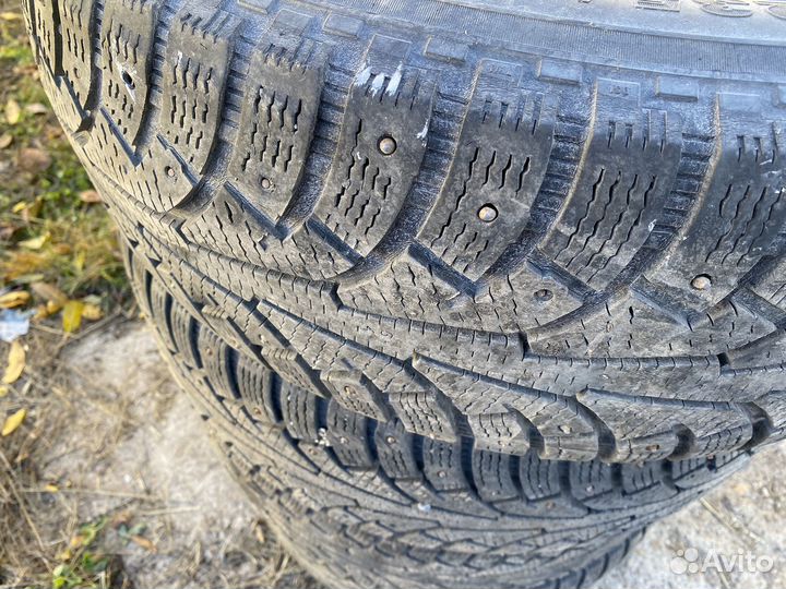 Nokian Tyres Hakkapeliitta 5 235/60 R18