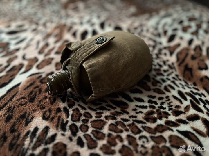 Фляжка армейская