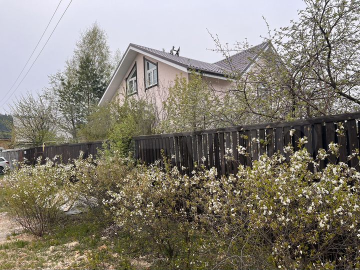 Дача 131,5 м² на участке 12 сот.