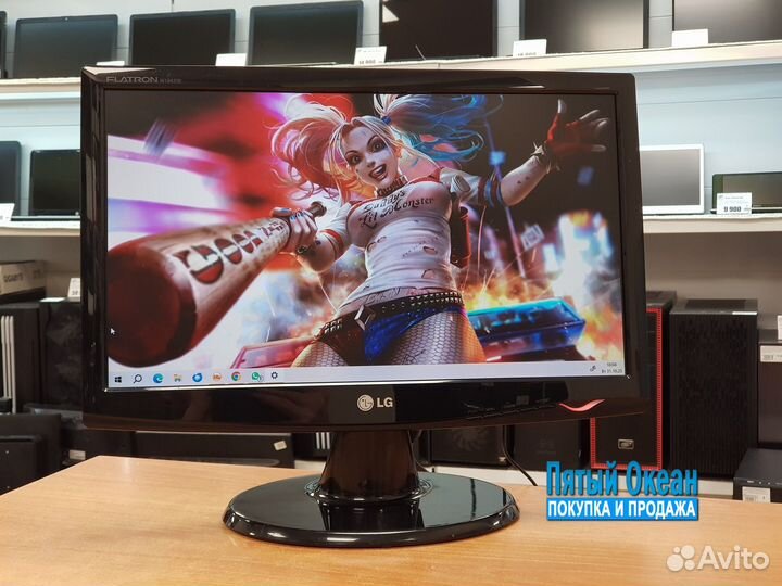 19'' (48 см) Монитор 19