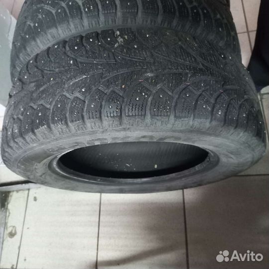 Hankook Winter I'Pike LV RW15 195/65 R15 81T