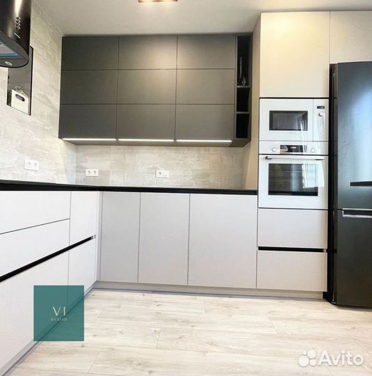 Красивый кухонный гарнитур