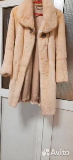 Шуба норковая бежевая 48-50