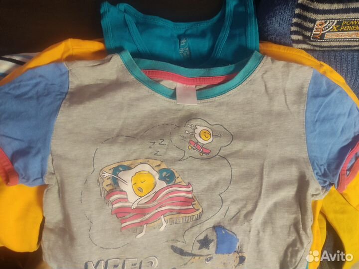 Шапки, кофты, футболки