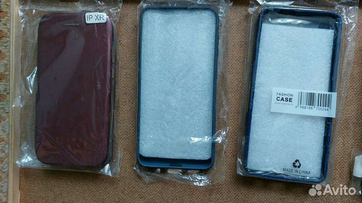 Чехлы на телефон