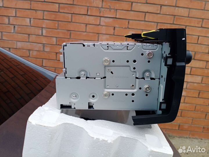 Штатная магнитола Toyota RAV4 lll 06-13 8612042220