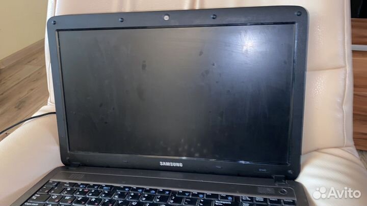 Ноутбук samsung r540 8гб IC i3 M370 SSD 60гб