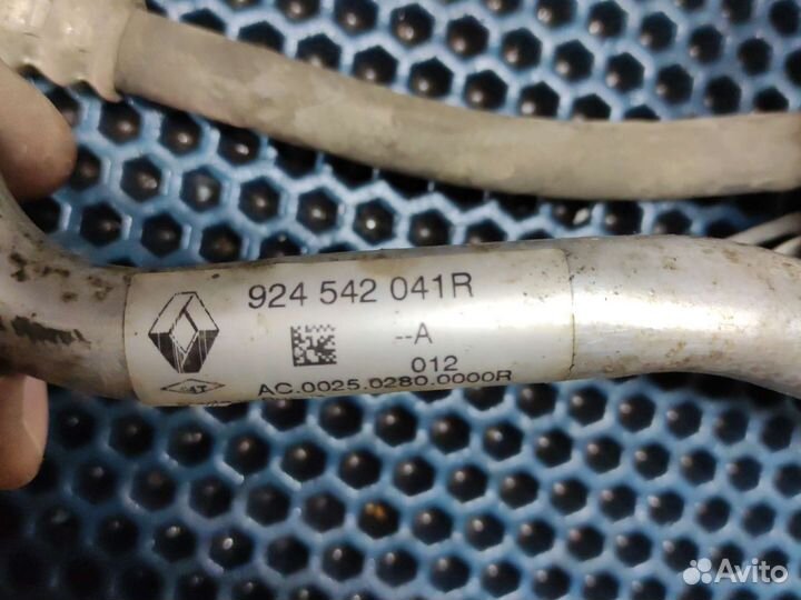 Трубка кондиционера Renault Sandero Stepway 2