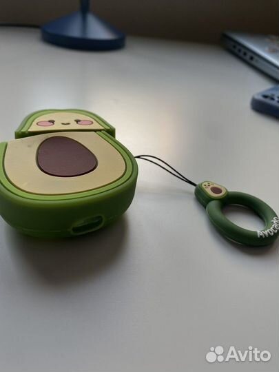 Чехол на airpods