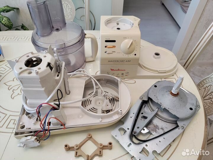 Кухонный комбайн moulinex masterchef 650