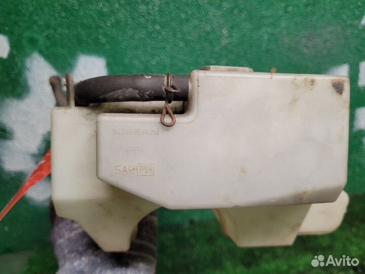 Бачок расширительный на Nissan Teana J32