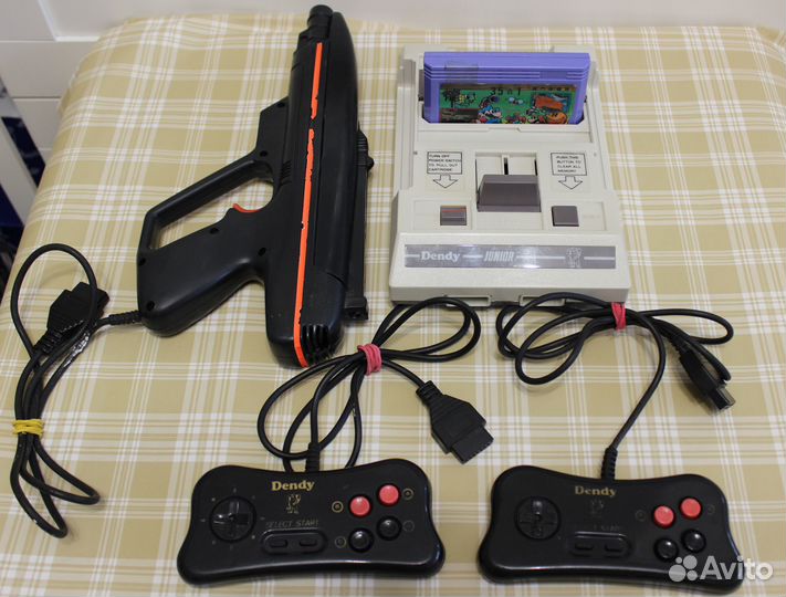 Игровая приставка dendy 90х Junior