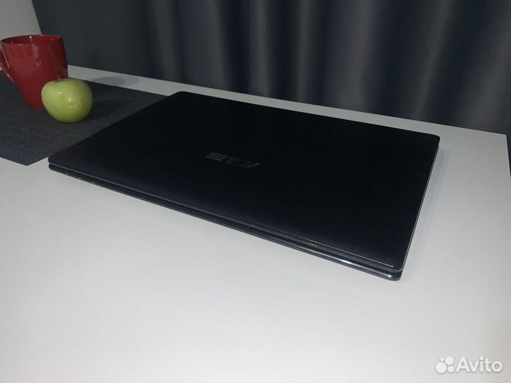 Хороший ноутбук Asus 8gb, HDD 500gb, SSD 120gb