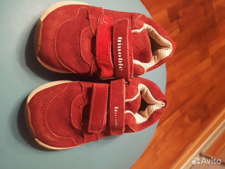 Кроссовки детские 9 размер 17 см