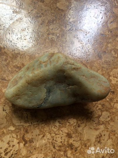 Ципинский белый окатыш нефрита