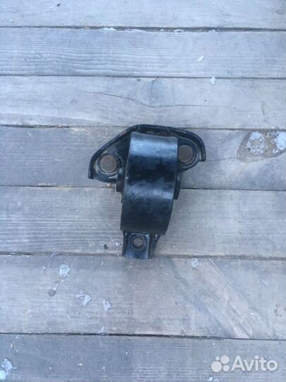 Подушка двигателя RBI