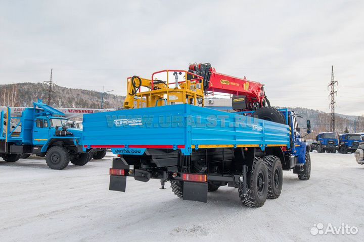 Урал 4320-6951-72 с КМУ, 2023
