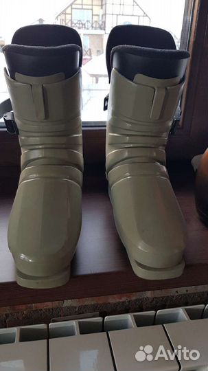 Горнолыжные ботинки