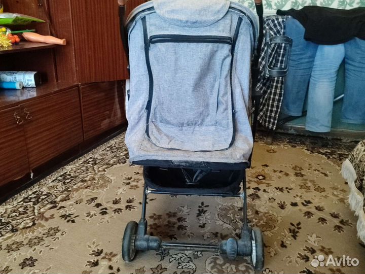 Прогулочная коляска yoya plus 3