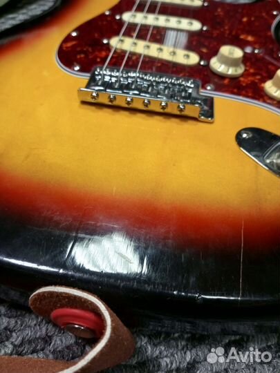 Электрогитара Fender (реплика)
