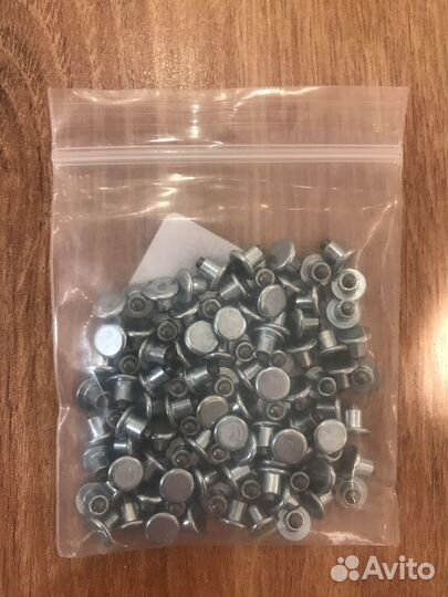 Вело Шипы для велошин (50 штук)