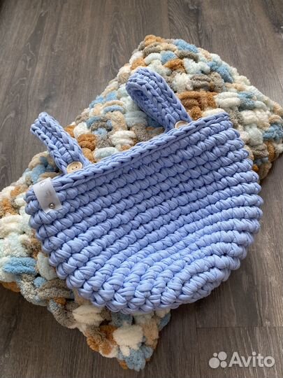 Комплект на выписку вязанный