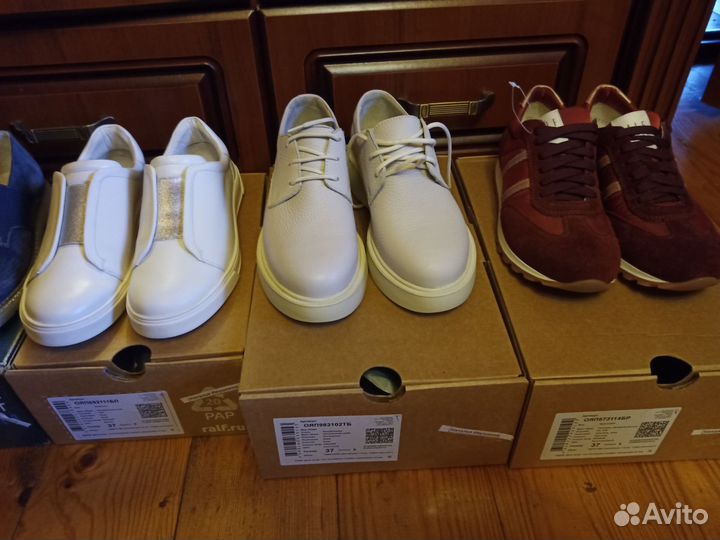 Ботинки женские 37 размер новые