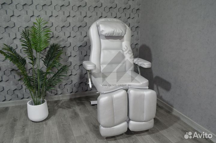 Педикюрное кресло на гидравлике