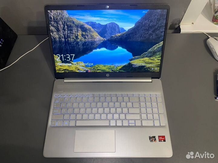 Ноутбук HP laptop 15s