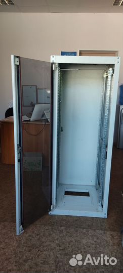 Серверный шкаф на 32юнита