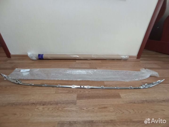 Молдинг заднего бампера Renault kaptur