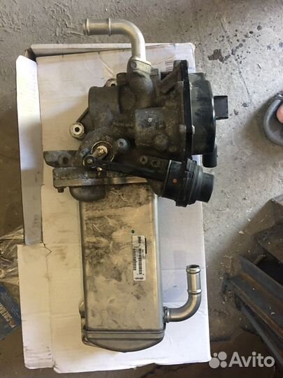 Радиатор рециркуляции VW caravelle Т6 б/у