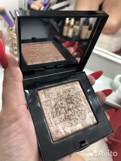 Хайлайтер Bobbi Brown