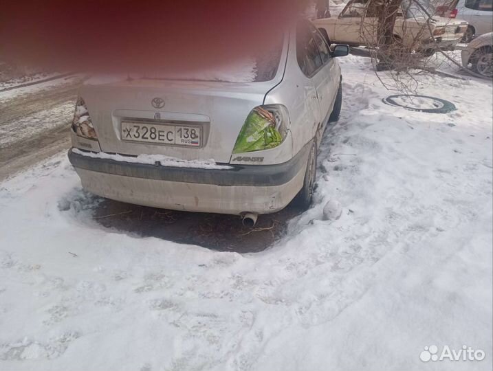 Toyota avensis в разбор