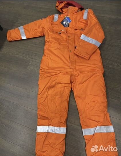 Спецодежда зимний комбинезон Schlumberger
