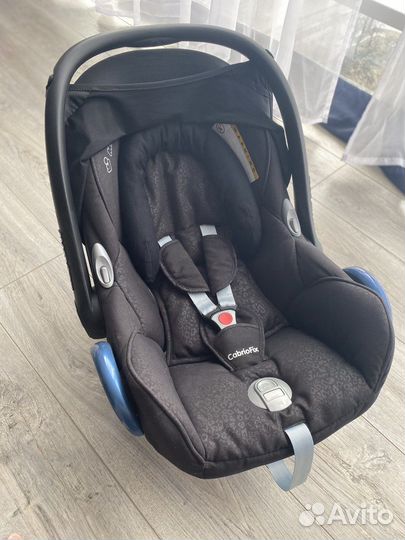 Автолюлька maxi cosi cabriofix