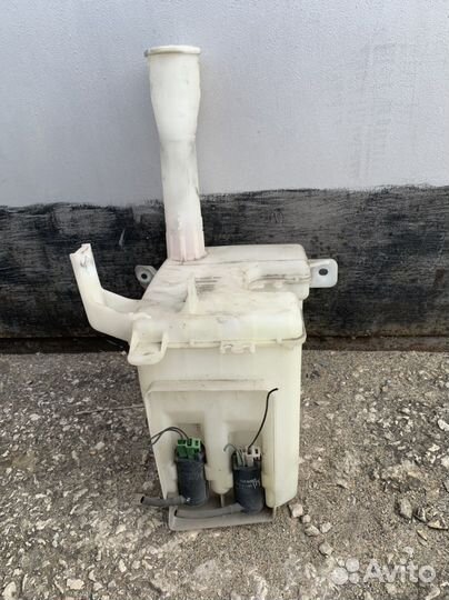 Бачок омывателя Lancer 9