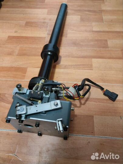 Механизм открывания дверей