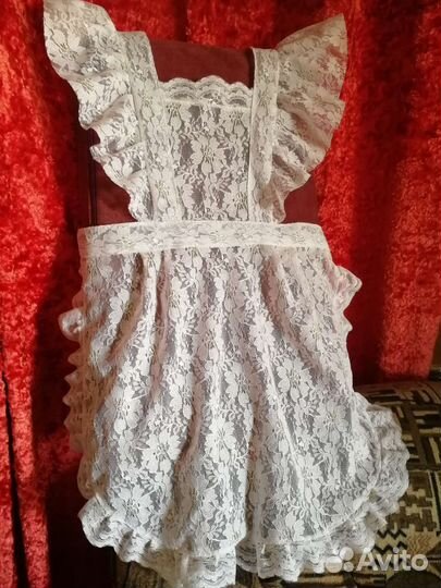 Белый школьный фартук