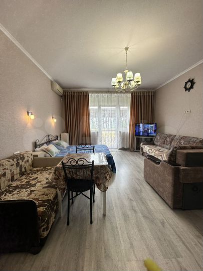 Апартаменты-студия, 36 м², 1/4 эт.
