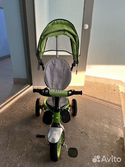 Детский велосипед с ручкой lexx compact