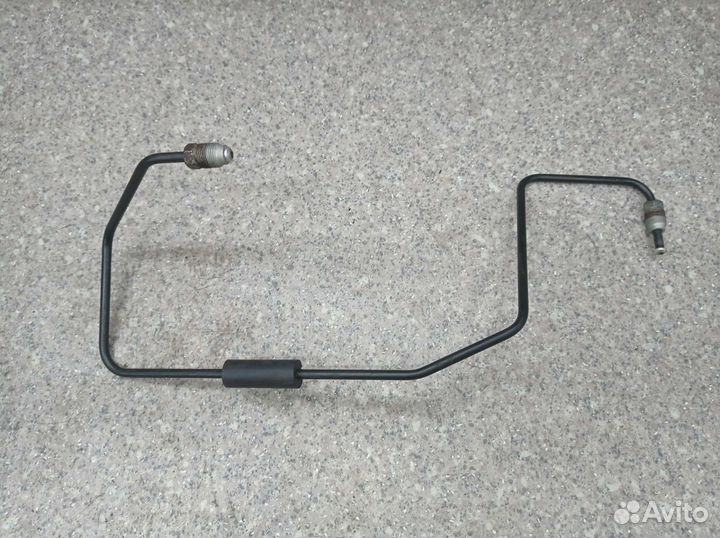 Трубка блока Ford Focus 2