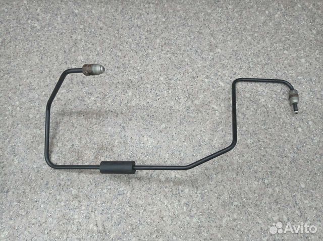 Трубка блока Ford Focus 2